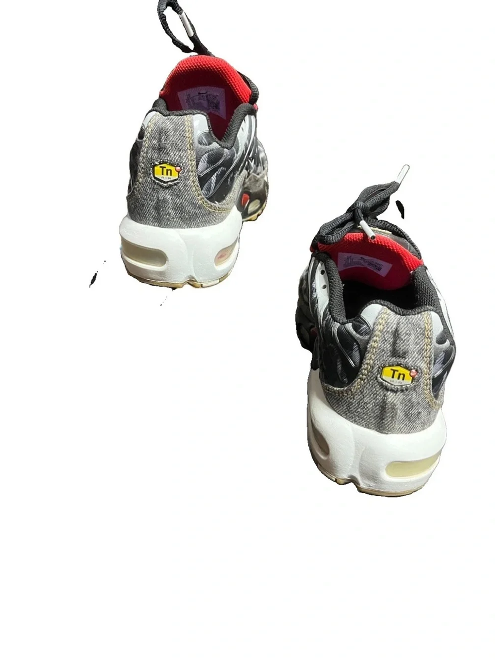 Nike Kids Black and Red Patterned Mesh Sneakers